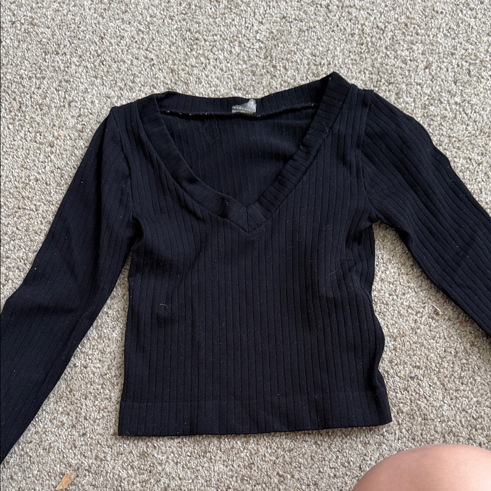 Black V-Neck Ribbed Women's Top